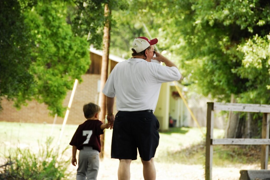 selling baseball cards