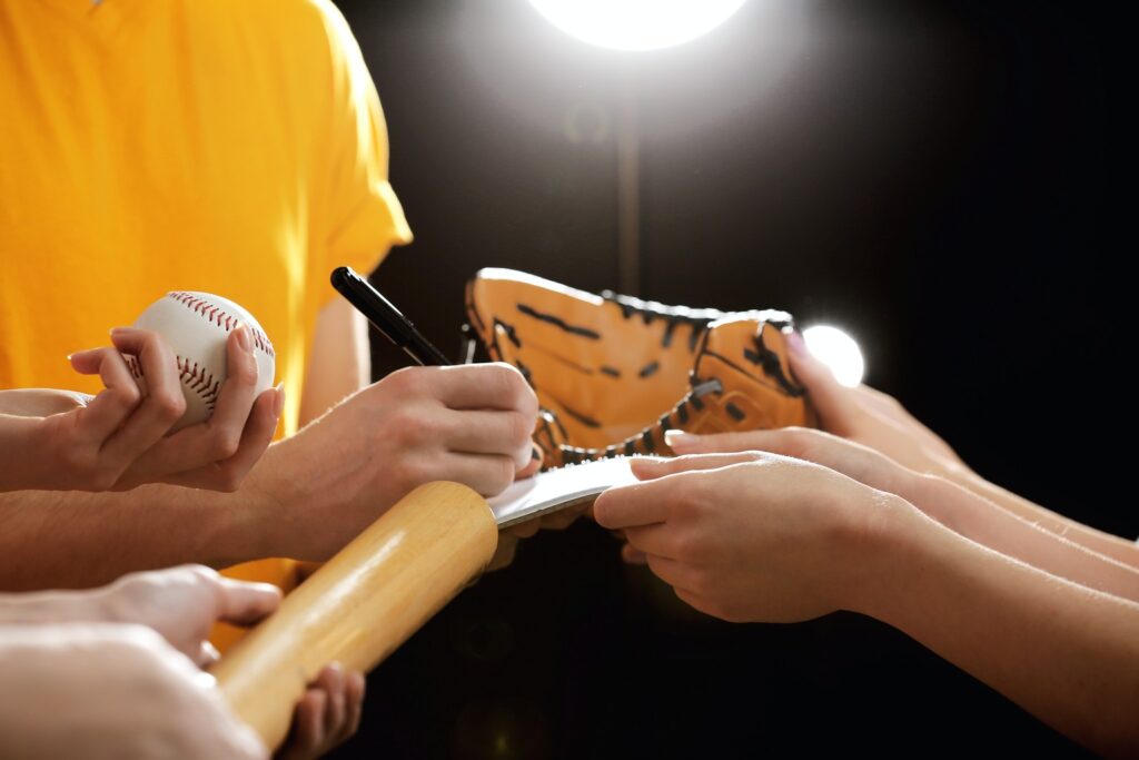 selling baseball cards