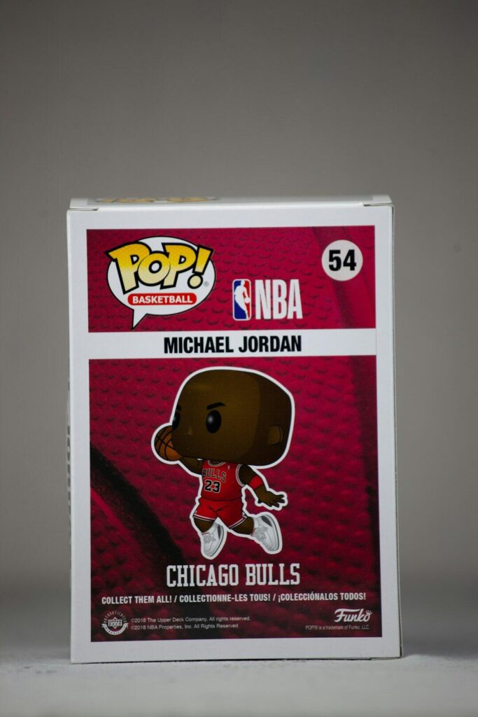 7 Most Sought-After Rare Basketball Cards from the 90s - American Legends